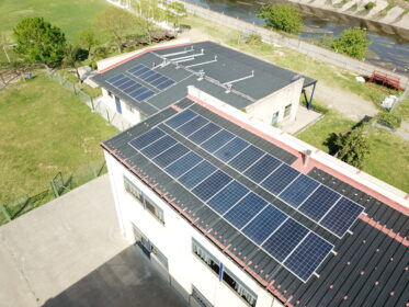 Energía solar para educar: Pilgrim’s College